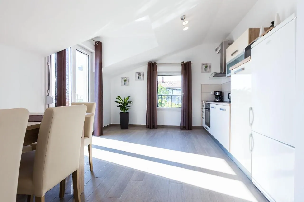 Apartment Marko Krusevo  Croatia