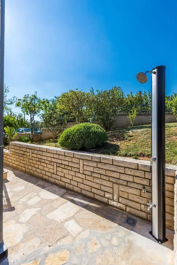 Apartment Marko Krusevo  0*, Krusevo (Zadar) Croatia